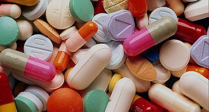 В оренбургской аптеке незаконно продавали кодеиносодержащие таблетки