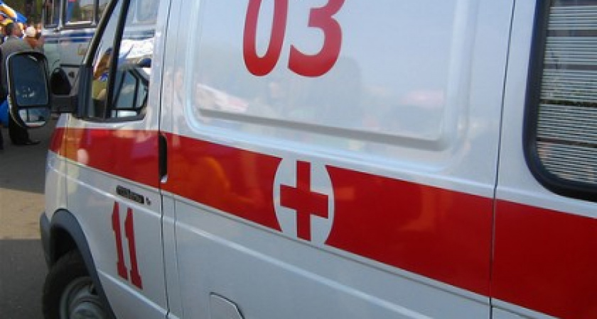 В Акбулакском районе семилетний ребенок отравился бензином