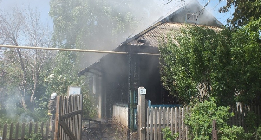 26 мая в поселке Домбаровский прогремел сильный взрыв: пострадал ветеран и два местных жителя