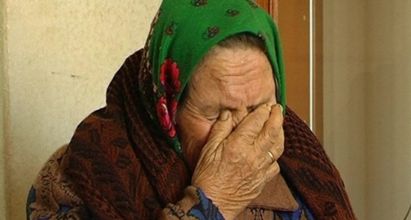 В Оренбурге "соцработники" ограбили 89-летнюю пенсионерку