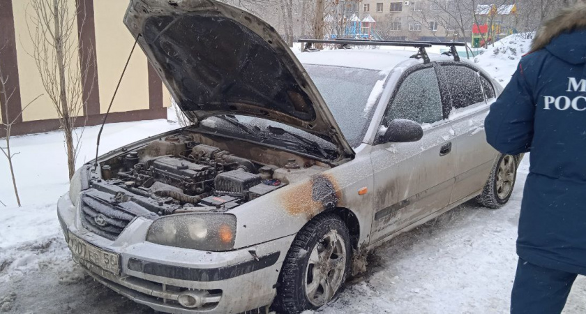 В Оренбурге неизвестные подожгли машину блогера Андрея Лысенко