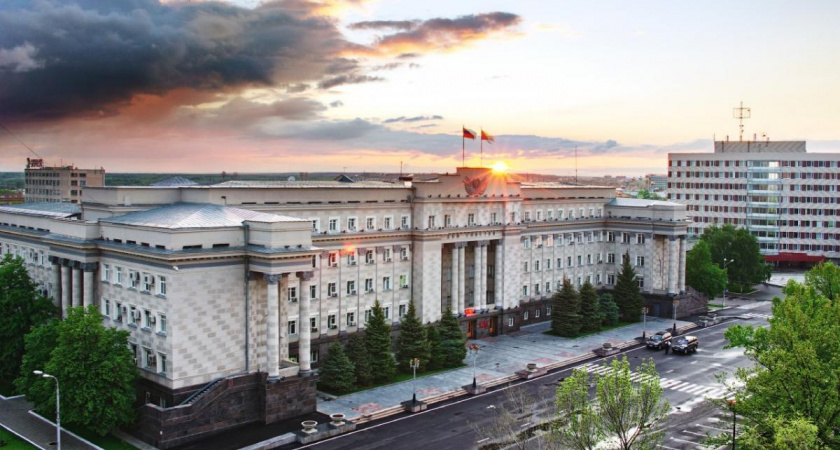 Экономист Александр Аузан предложил перенести столицу из Москвы в Оренбург