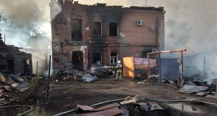 Жителям с переулка Почтового, оставшимся без жилья из-за пожара, выделят 37 млн рублей
