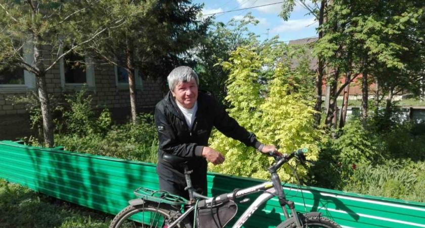 Пенсионер из Оренбургской области доехал на велосипеде до Нарьян-Мара 