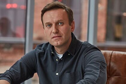 Игра в поддавки. Телеграм-канал «URALNEWS» об истории Алексея Навального