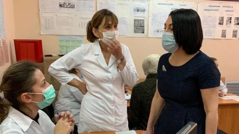 Татьяна Савинова сообщила о росте количества детей, инфицированных коронавирусом