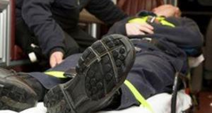 В Оренбурге водитель погиб, ремонтируя автобус