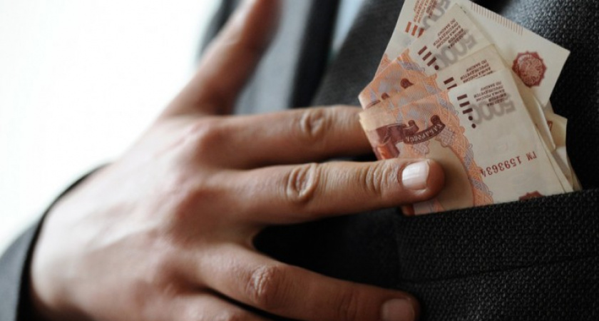 В Бузулуке начальник управления ветеринарии незаконно выписывал себе премии