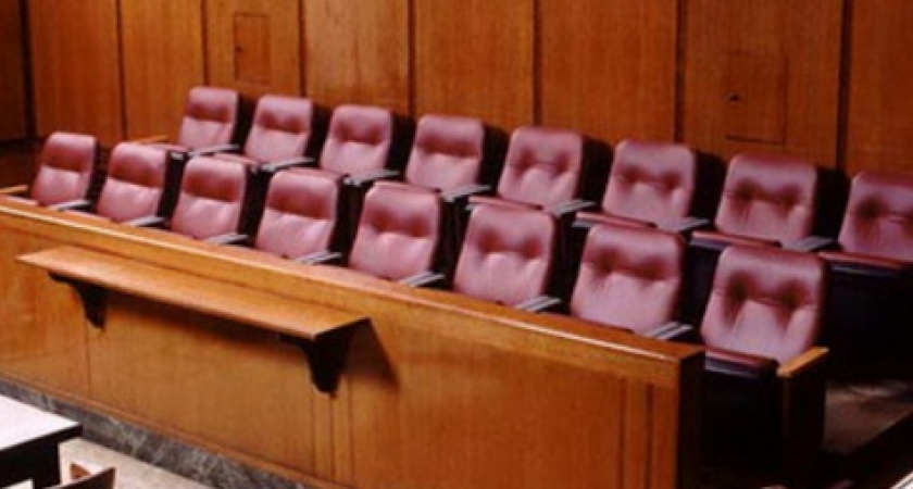 Житель Адамовского района признан виновным в убийстве беременной женщины