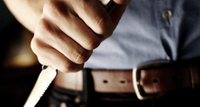 Житель Абдулинского района напал с ножом на двух незнакомцев