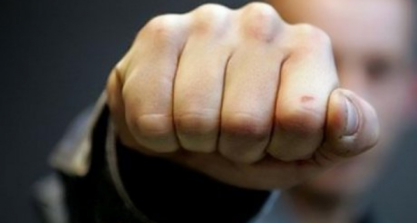 В Оренбурге возбуждено дело о нападении на полицейского