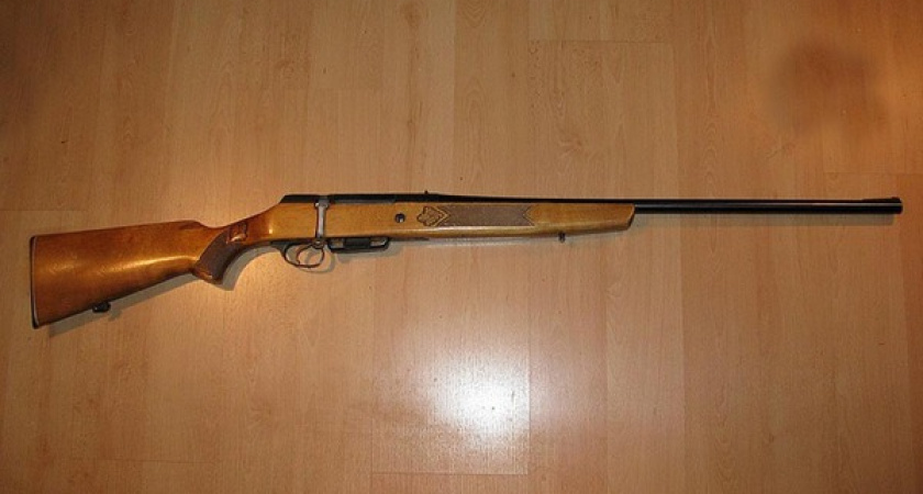 В Оренбурге мужчина покончил жизнь самоубийством, выстрелив в голову из охотничьего ружья