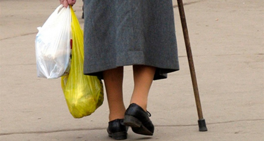 ДТП в Оренбурге: на ул. Ткачева маршрутная "Газель" сбила пенсионерку