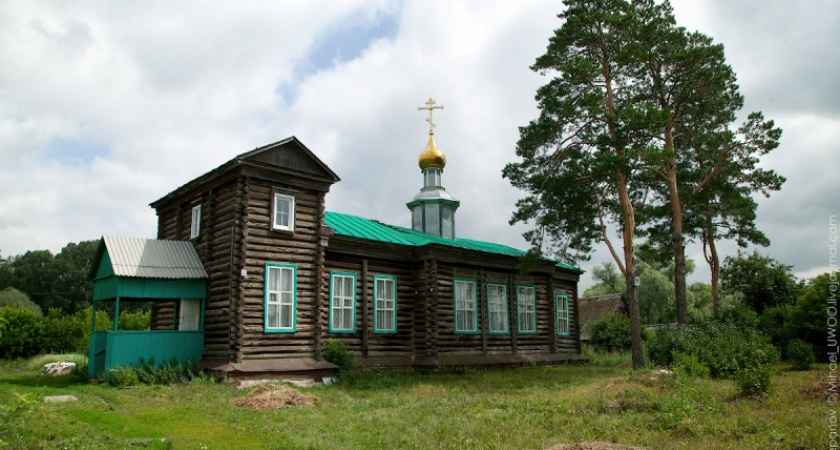 Фото дня: Храм святых бессребреников Космы и Дамиана