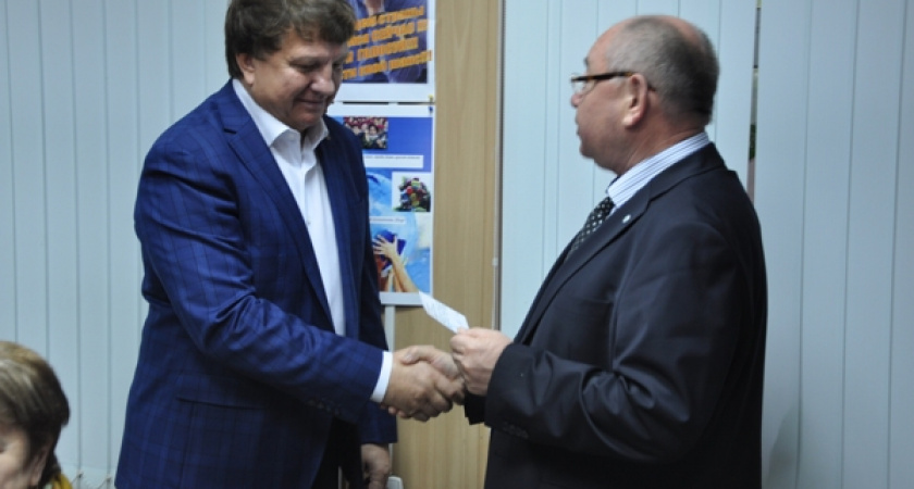 Место Евгения Арапова в Горсовете Оренбурга занял 65-летний Дмитрий Старков