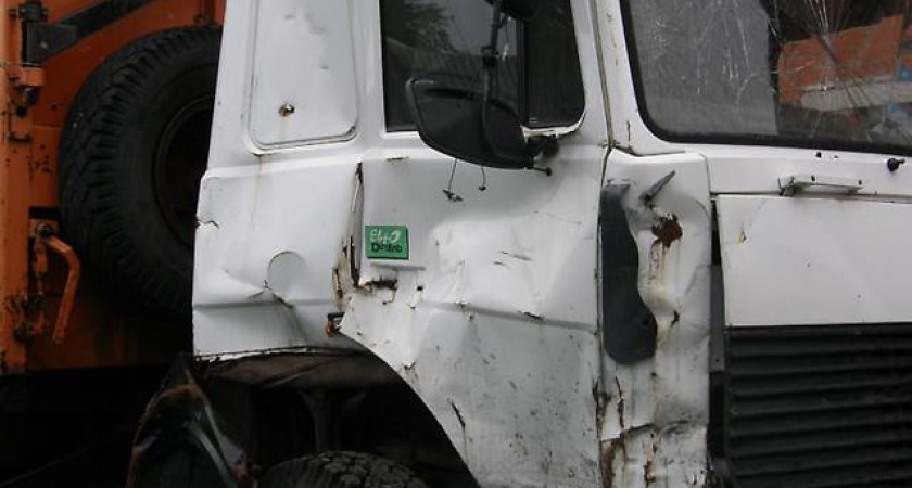 В Абдулинском районе в результате ДТП пострадал водитель МАЗа