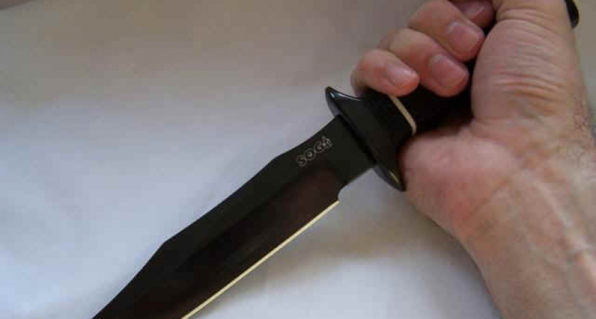 В Оренбурге пенсионерка нанесла мужу ножевые ранения из-за личной неприязни