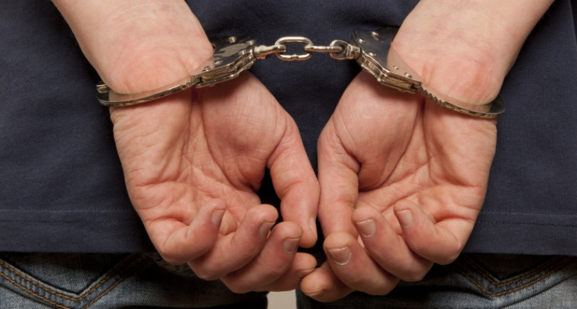 В Оренбурге задержали преступника, ограбившего мужчину в одном из кафе города