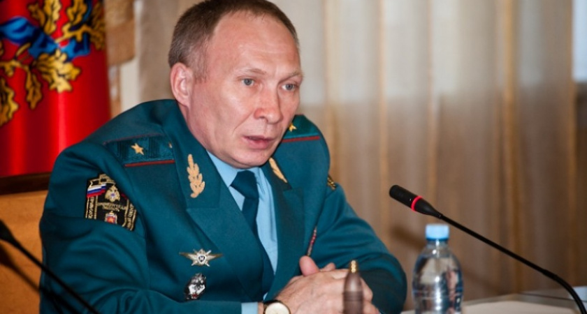 Начальника МЧС по Оренбургской области временно отстранили от должности