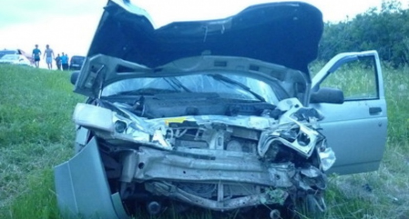 На автодороге Оренбург-Илек в результате ДТП погиб человек