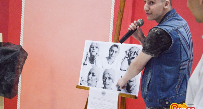 10 июня в Галерее «Праздник» актер и фотограф Денис Ден представил фотовыставку «Импровизации»