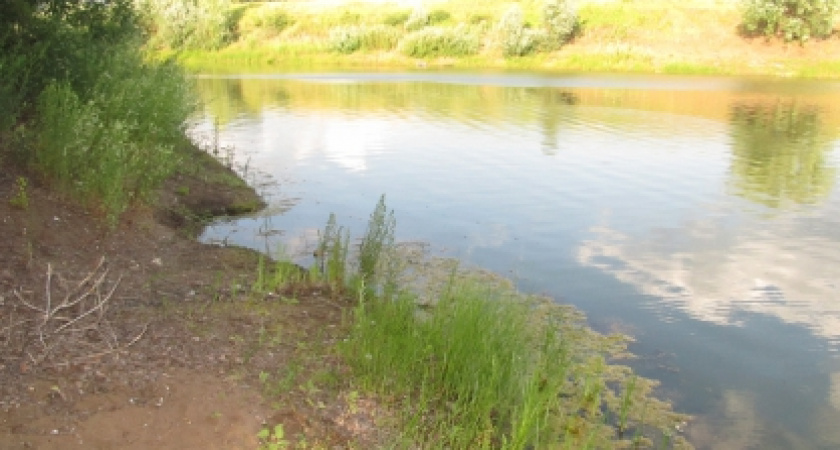 В Бузулукском районе в озере найдено тело рыбака