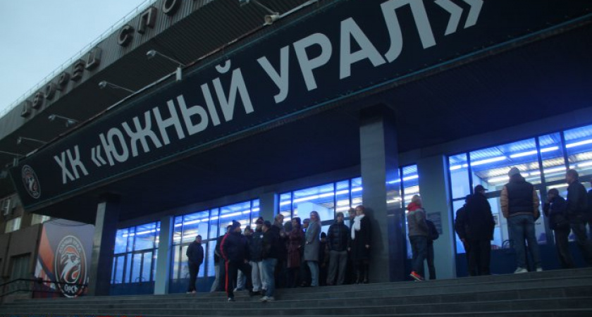 Родители орских хоккеистов встали на защиту министра спорта Оренбургской области