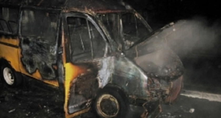 В Оренбурге ночью загорелся автомобиль
