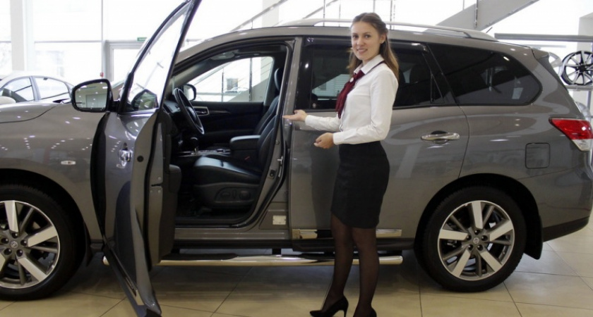 29 октября блоггеры посетили автосалон «Nissan» компании «АСТ-Моторс»