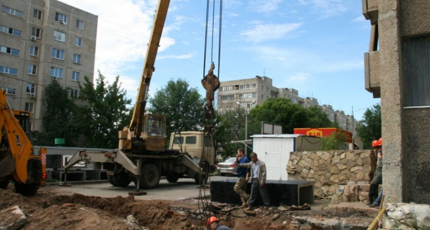 Теплосети. В Оренбурге начались работы по благоустройству дворов