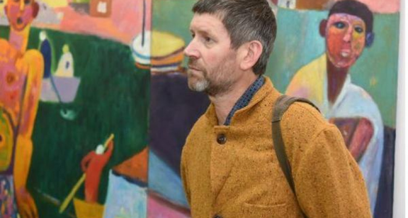 Шаги. В Оренбурге откроется выставка ироничных картин Александра Рюмшина