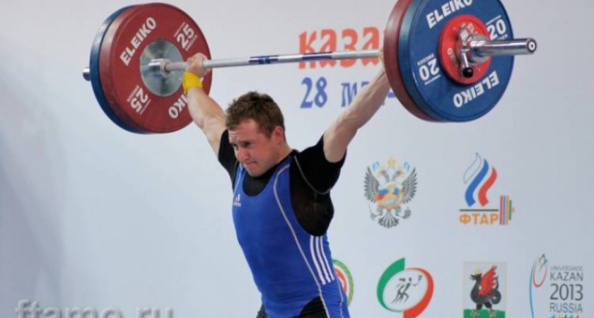 Оренбургское серебро. Наш земляк занял второе место на чемпионате России по тяжёлой атлетике