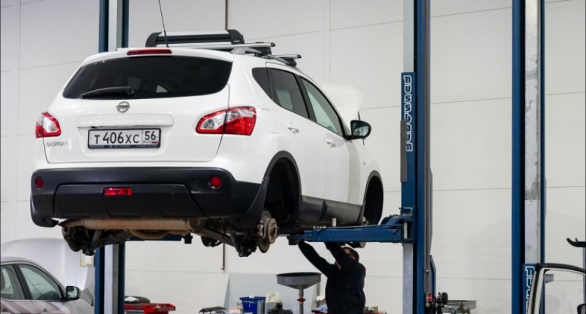 Секретные места. Команда блоггеров побывала в автосалоне "Nissan"