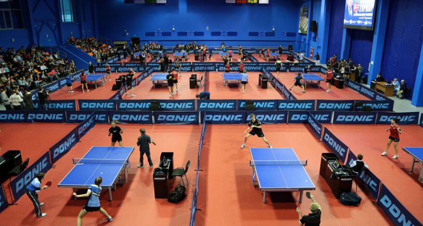 Мастера мяча и ракетки. В Оренбурге проходит Всероссийский турнир по настольному теннису