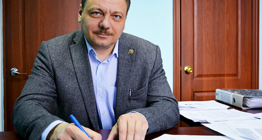 Кожвен спешит на помощь. В Оренбурге бывший главврач в суде оказал первую помощь журналистке