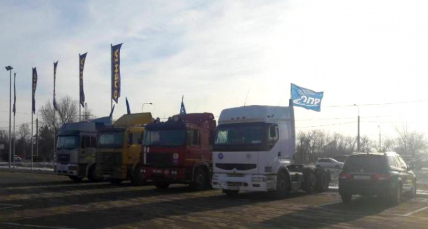 «Платон» — не друг. В Оренбуржье опять бастуют дальнобойщики