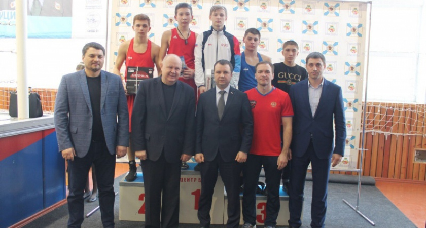 Без сюрпризов. Оренбургские спортсмены выиграли первенство области по боксу