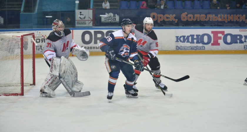 По делу. Орский "Южный Урал" был сильнее новокузнецкого "Металлурга"