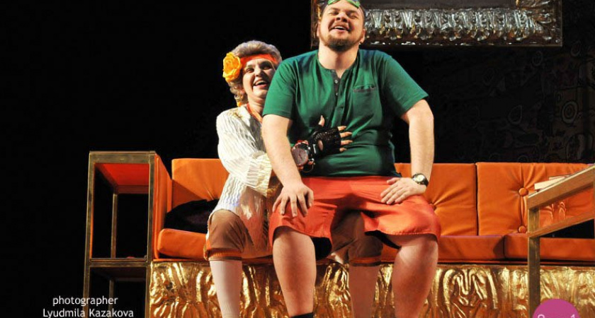 Кулинария или рецепт счастья. В Драмтеатре состоялась премьера спектакля “Шесть блюд из одной курицы”