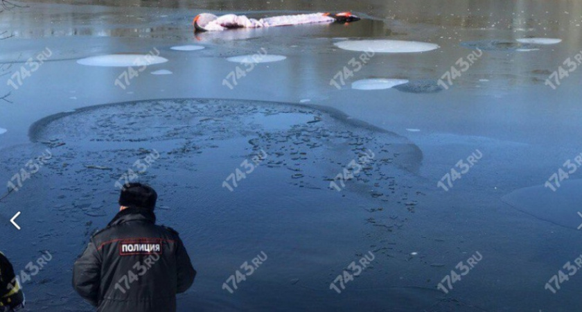 Подробности трагедии. В Оренбурге на озере утонул парапланерист - 1743Ру