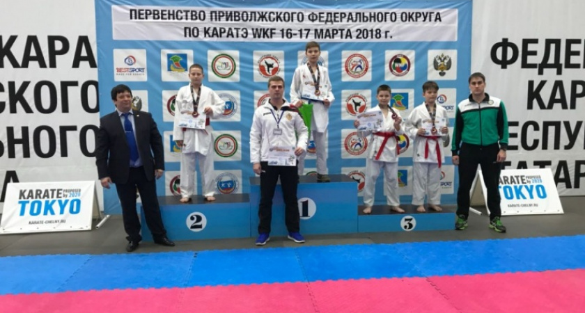 Серебро и бронза. Оренбургские спортсмены привезли две медали с первенства ПФО по каратэ
