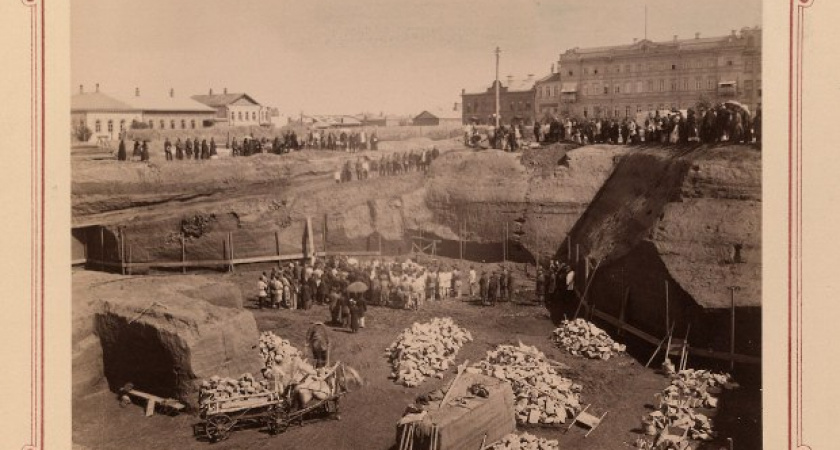 Сквозь время. Фотографии строительства Казанского собора в Оренбурге