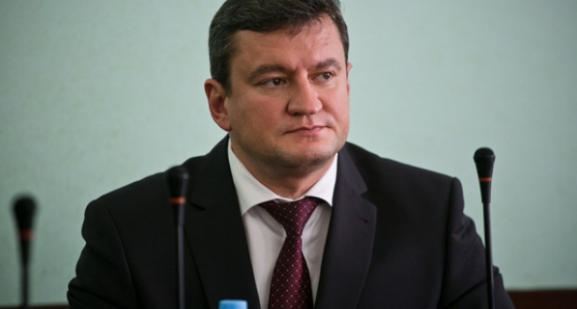 Тень. Глава Оренбурга прокомментировал ситуацию с задержанием своего заместителя