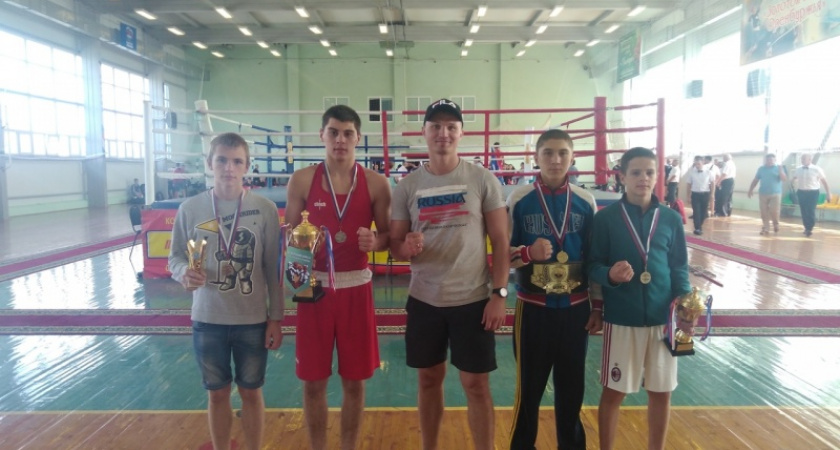 Мемориал Шишкина. Оренбургские боксеры оказались сильнее представителей Казахстана и Узбекистана