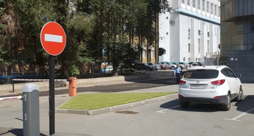 Идите спокойно. Котлован в центре Оренбурга зарыли