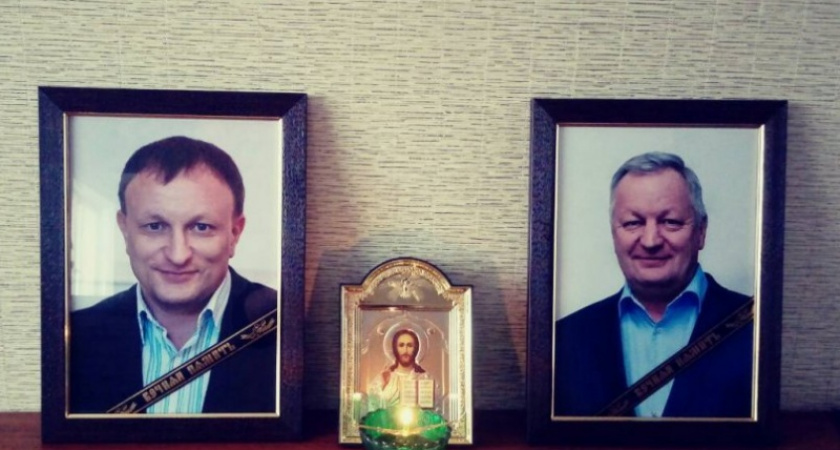 Отец и сын. В Орске прошло прощание с двумя погибшими при крушении самолета Ан-148