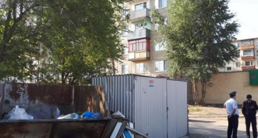 Страшная находка. В Орске в мусорном баке найден труп младенца (18+)