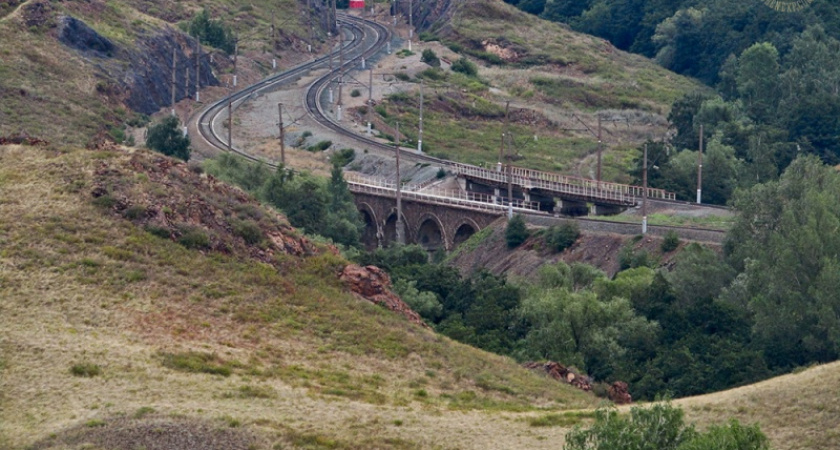 Менің немере ағамның порно видеосы Кездейсоқ құрбының қызын азғырып алды
