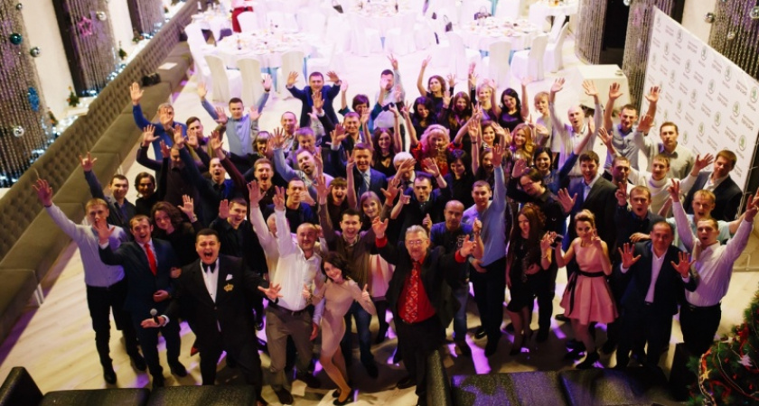 Добрые традиции. Как автосалон «Евразия» отмечает Новый год