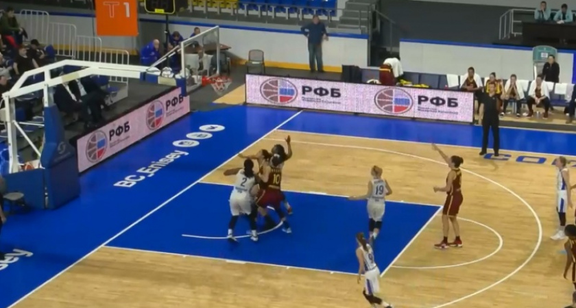 Серия побед. Оренбургские баскетболистки разгромили красноярок